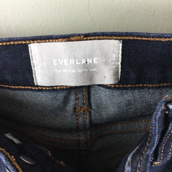 Everlane The Mid-Rise Skinny Ankle Dark Indigo Jeans Size 26 - Picture 8 of 9